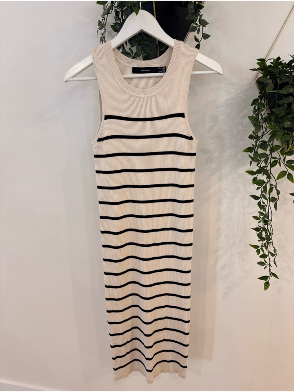 Vero Moda Cream and Black Striped Sleeveless Maxi Dress